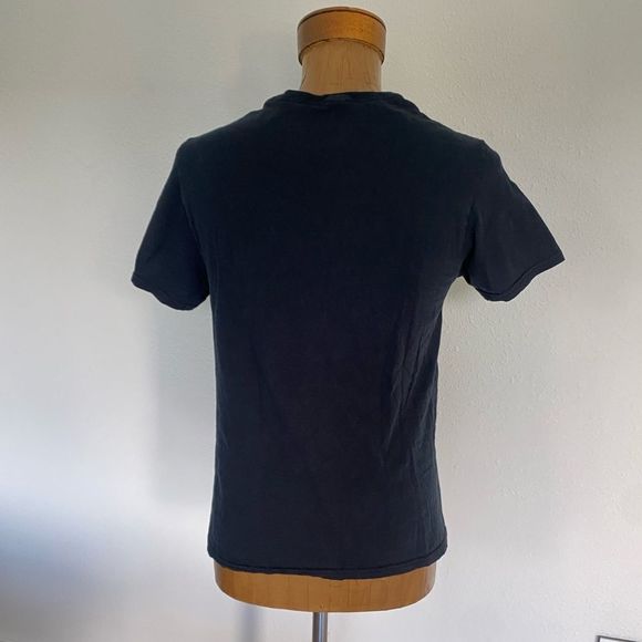 Marvel Venom Black Colorful Graphic T-Shirt Size Men’s Medium Excellent - Picture 2 of 3